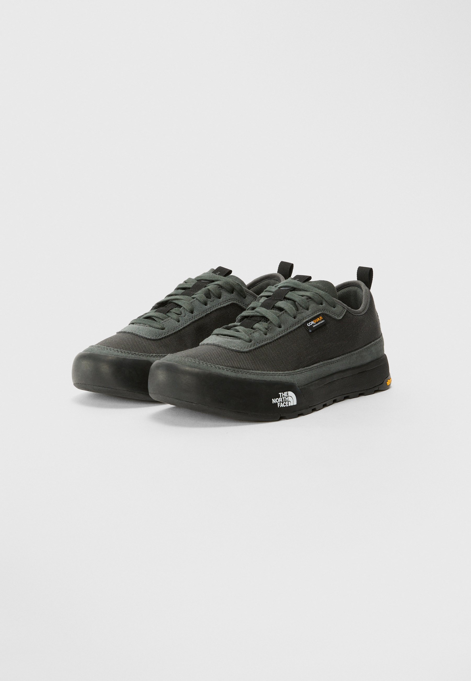 The North Face CLYFFE UNISEX - Sneakersy niskie/ciemnoszary