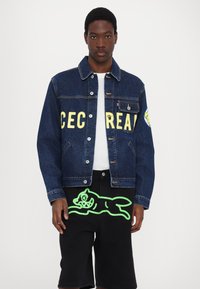 Icecream RUNNING DOG  - Short en jean - black denim