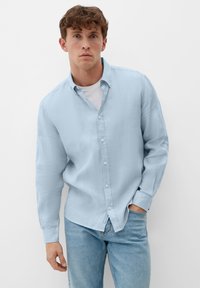 s.Oliver MIT BUTTON DOWN KRAGEN - Koszula