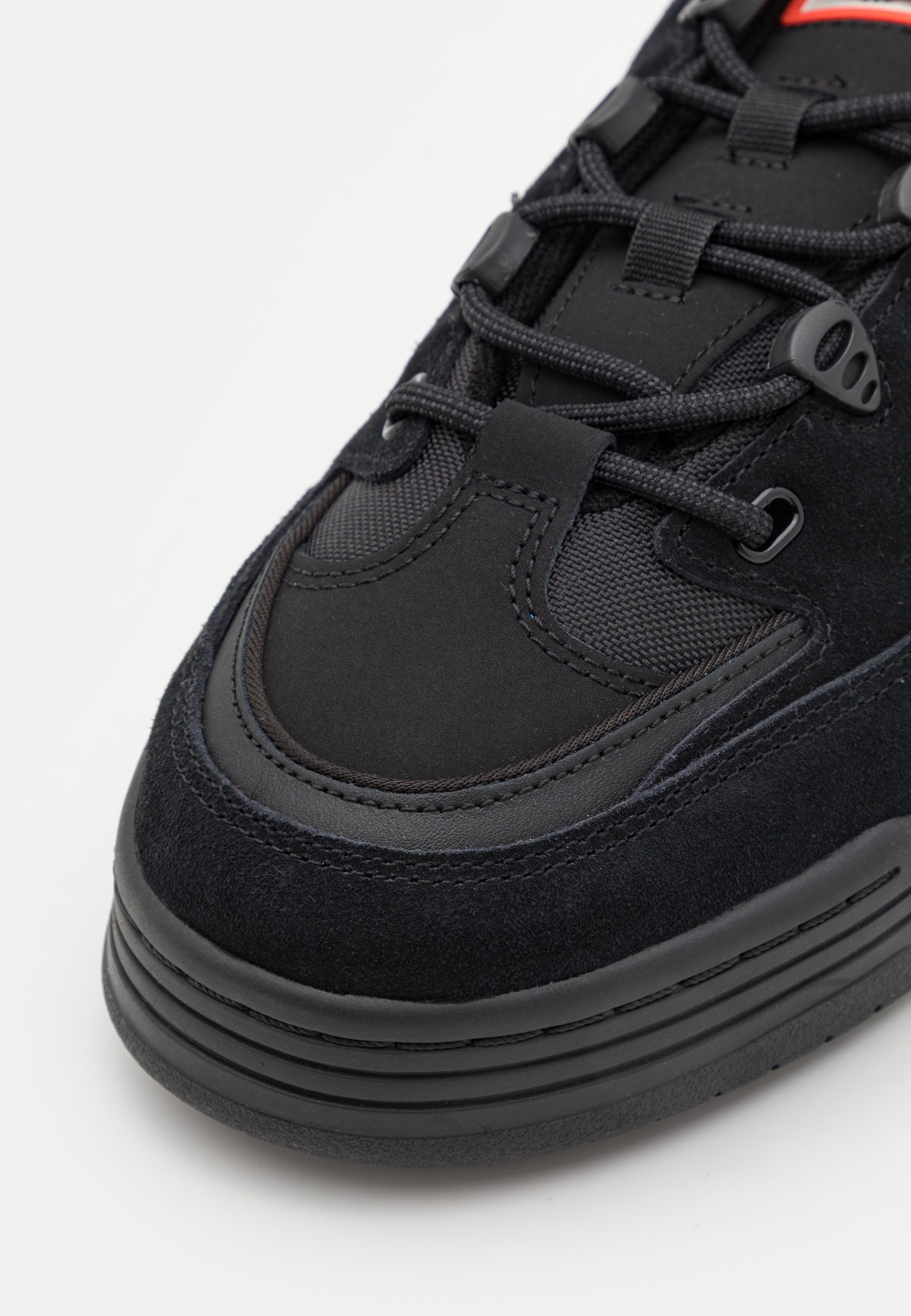 adidas Originals ADI2000 UNISEX - Obuwie deskorolkowe/czarny