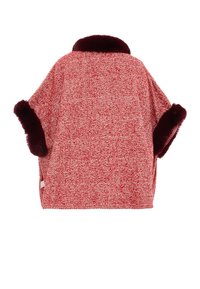 Röd och vit herringbone-mönstrad omslag med en bordeauxfärgad fuskpälskrage och -manchetter; mjuk textur, lös design för enkel användning.