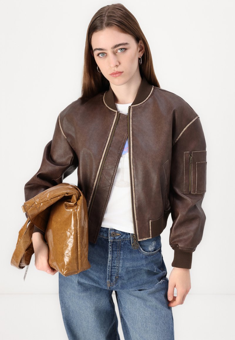 Guess ANGELIQUE VINTAGE - Faux leather jacket - regal brown/brown