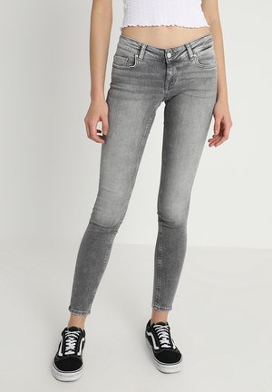 Vaqueros pitillo - grey denim
