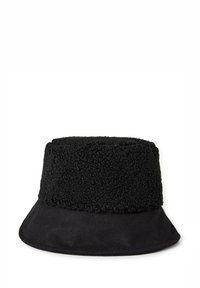 Černý klobouk typu bucket s texturovanou svrchní částí připomínající fleec a hladkým matným okrajem. Design je kulatý a strukturovaný, což zajišťuje pevné uchycení.