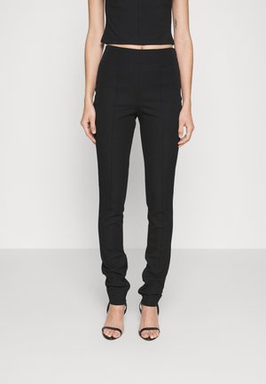 Pantaloni - black