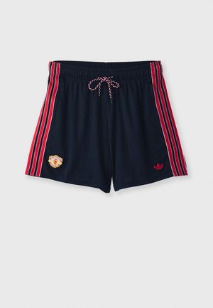 Heren navy shorts met rode en witte strepen. Voorzien van een elastische tailleband, koordje en logopatches aan de voorzijdes. Lichte stof.