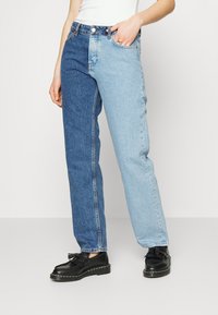 JJXX JYSEOUL  - Calças de ganga de corte relaxado - medium blue denim