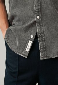 Next SHORT SLEEVE  REGULAR FIT - Skjorta - grey