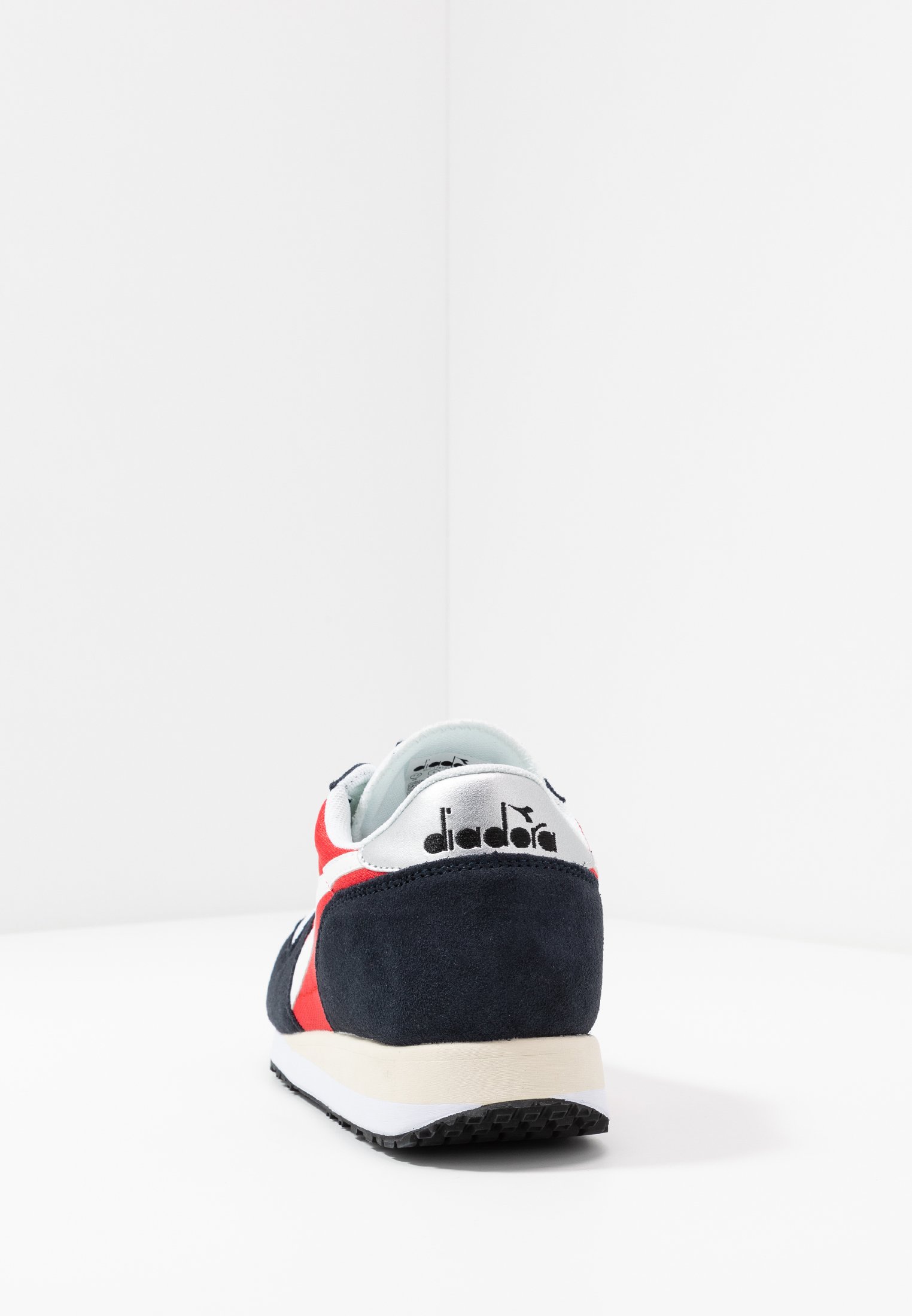 diadora caiman