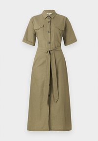 Ελαιόχρωμο λινό φόρεμα με κοντά μανίκια, κουμπιά μπροστά, δύο θήκες στο στήθος και ζώνη μέσης με κόμπο για ρύθμιση. Λείος υφή.