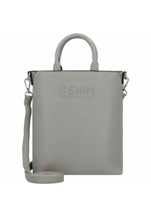 Sac à main en cuir synthétique gris avec deux poignées supérieures et une bandoulière amovible. Il présente un logo en relief et une forme carrée minimaliste.