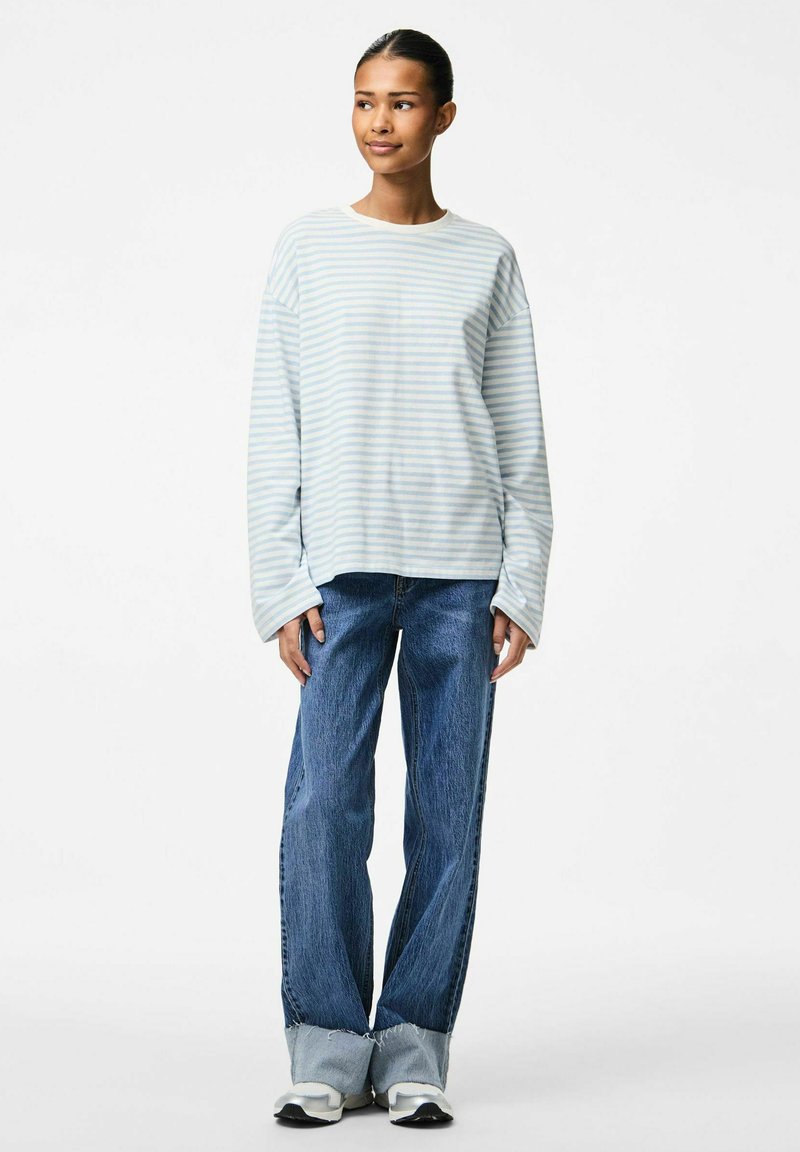 Maglietta Donna A Maniche Lunghe PIECES Pcria LS New Tee Noos BC, Scollo Rotondo, In 100% Cotone Biologico, Tinta Unita - 6