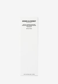 Vit rektangulär förpackning för Grown Alchemist Natural Hydrating Sunscreen, med svart text och SPF 30-information.