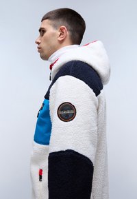 Napapijri YUPIK beżowy