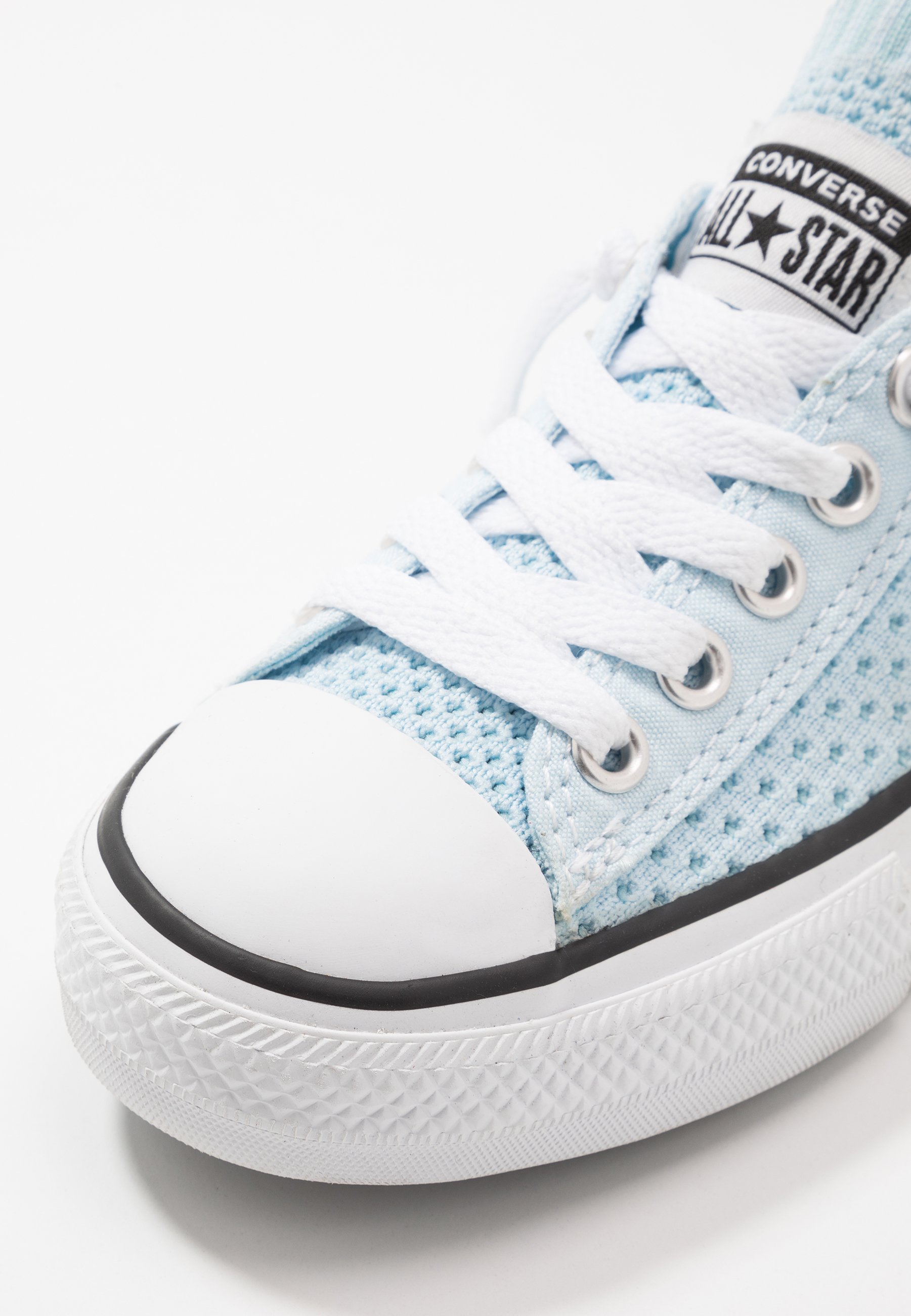 converse azul claro