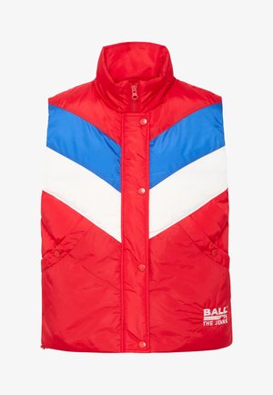 Rote Steppweste mit blau-weißem Zickzackmuster, hohem Kragen, Reißverschluss und Druckknöpfen. Verfügt über seitliche Taschen und Logodetail.