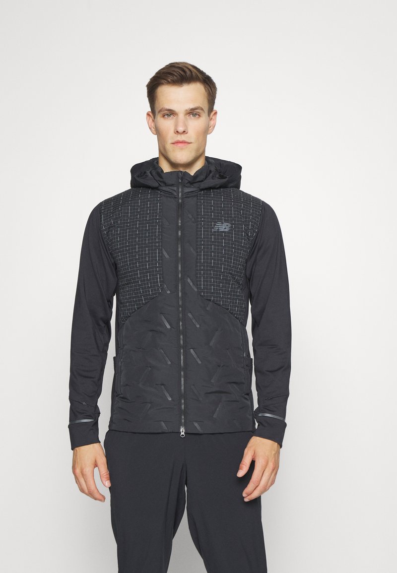 New Balance IMPACT RUN LUMINOUS HEAT JACKET Running jacket black