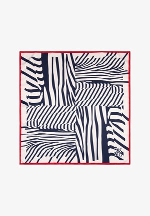 Jedwabny szal z wyrazistym wzorem w granatowo-białe paski zebry, obramowany czerwonym kolorem. Wzór łączy grube i cienkie paski ułożone w geometryczny sposób.