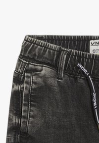 Vingino CELDO - Farkkushortsit - dark grey vintage