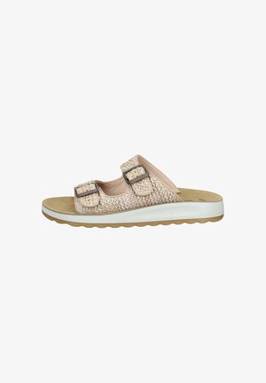 Sandalo beige con punta aperta, due cinturini regolabili con fibbia e suola imbottita sagomata con intersuola bianca e suola esterna scanalata.