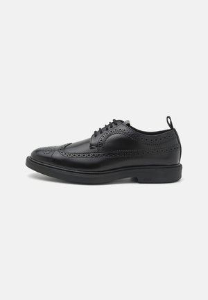 BOSS Derbies & Richelieus - black