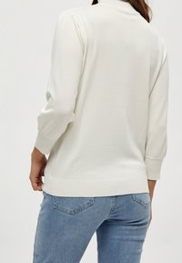Minus Strickpullover - off-white