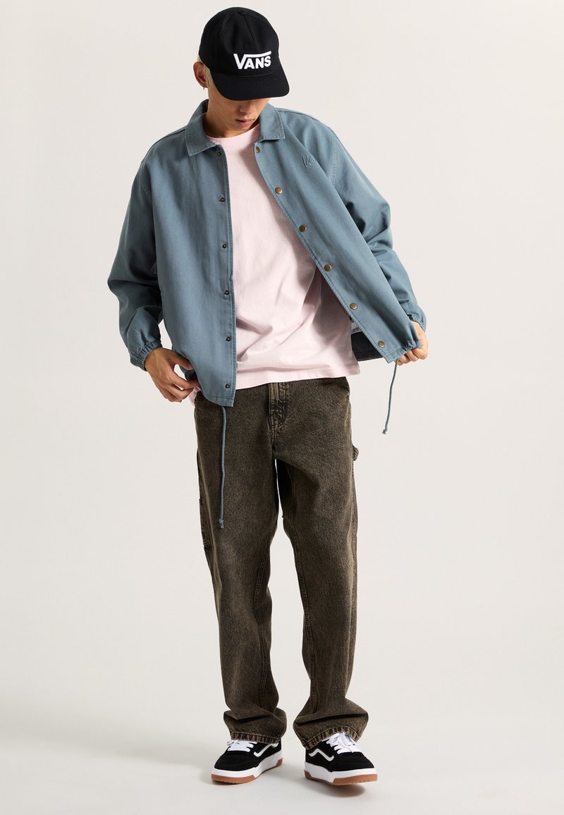 Vans DRILL CHORE CARPENTER ACID WASH - Džíny Straight Fit - olive