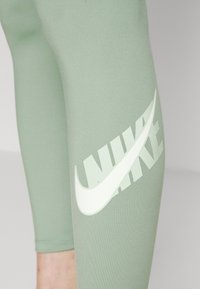 Nike Performance Punčochy - mint