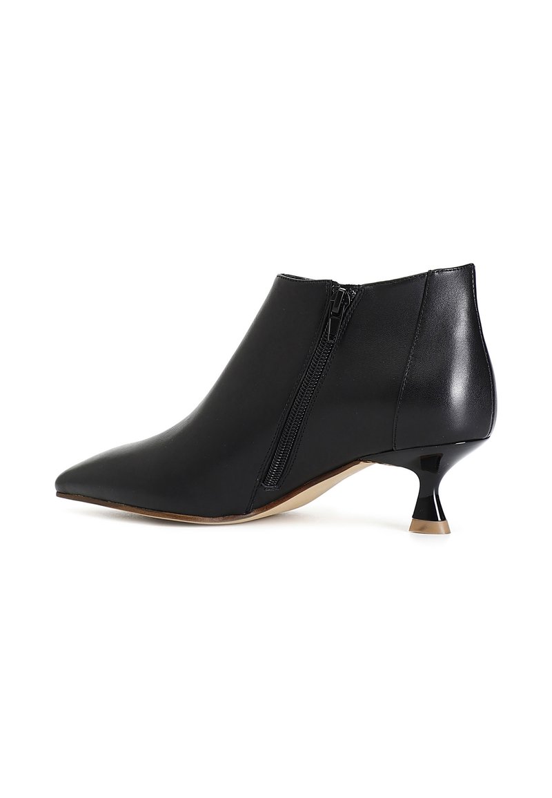 CAFèNOIR Scarpe da sposa - black