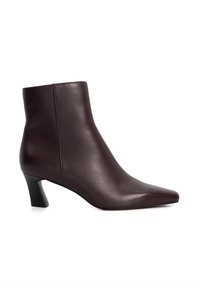 Classic ankle boots - purple