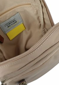 camel active BARI - Bandolera - beige
