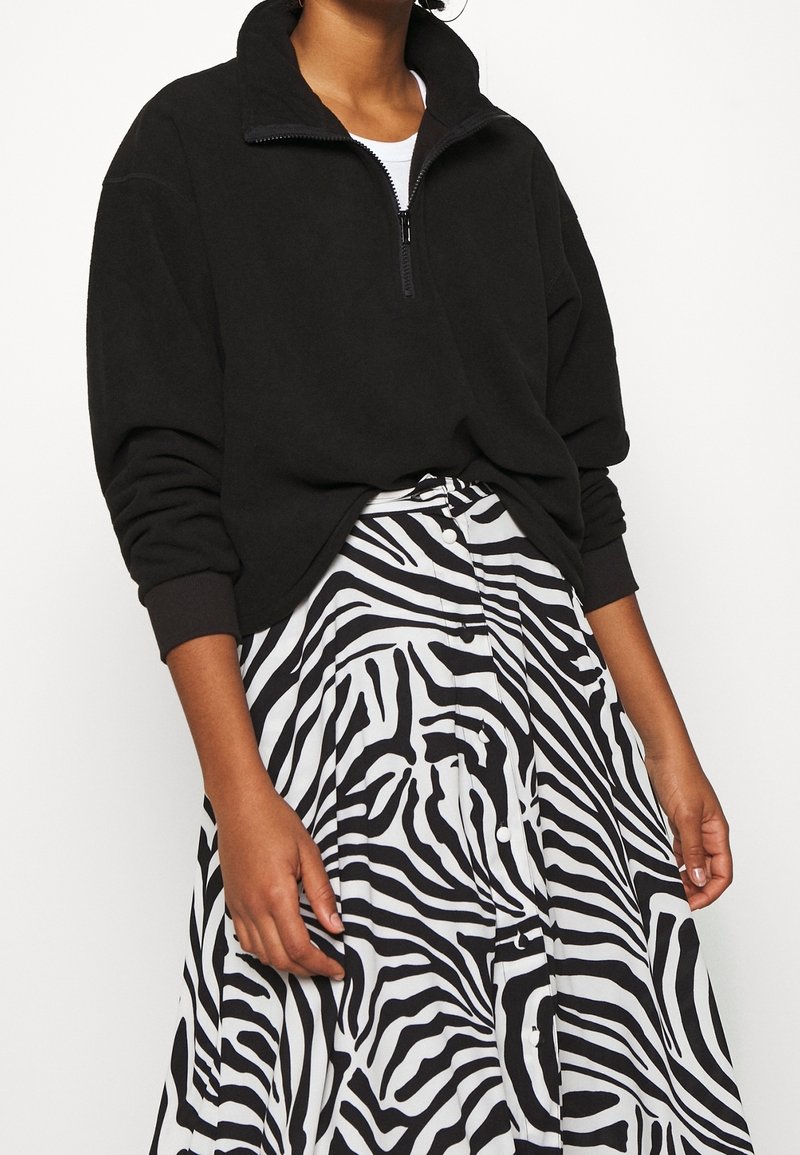 Monki - Sweat polaire - black, Agrandir