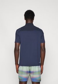 EA7 Emporio Armani MAGLIA - T-skjorte til trening - armani blue