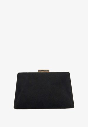 Zwarte suède clutch tas met een rechthoekige vorm, voorzien van een metallic gouden sluiting en een gladde textuur.