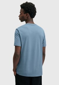 AllSaints BRACE 3 PACK - Pamata T-krekls - blue/grey/black