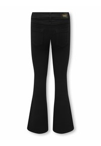 Svarte vide jeans med to baklommer og en merkevare skinnlapp på linningen, vist bakfra.