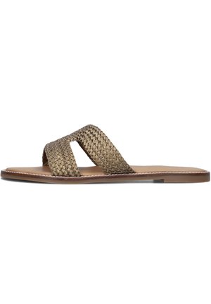 Plat slide sandalen met gevlochten metallic gouden banden, een bruine zool, minimalistisch ontwerp, gladde textuur en gestikte randen.