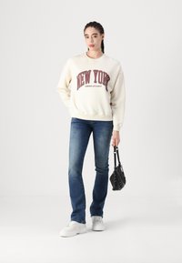 American Eagle Sportska majica - cream
