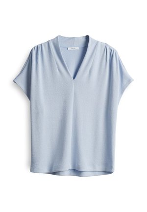 Lichtblauw T-shirt met korte mouwen en een V-hals, gemaakt van zachte, gestructureerde stof met geplooide details op de schouders. Casual, relaxte pasvorm.
