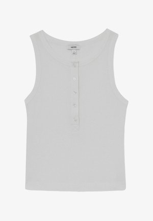 Witte geribbelde tanktop met een ronde halslijn, vijf knopen aan de voorkant en een rechte zoom. Bevat een gestructureerde stof voor comfort.