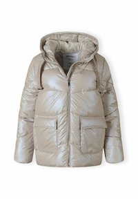 Beige pufferjack met een glanzende afwerking, ritssluiting, aangehechte capuchon en twee voorzakken. Bevat een gestikt patroon en een zachte textuur.
