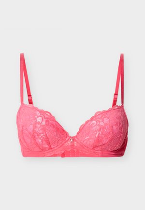 Sutien roz din dantel cu bretele reglabile și model floral, având un mic charm în formă de inimă în centrul frontal.