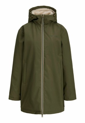 Cappotto invernale verde oliva con cappuccio, chiusura frontale a zip e interno foderato in pile, maniche lunghe e tasche laterali.