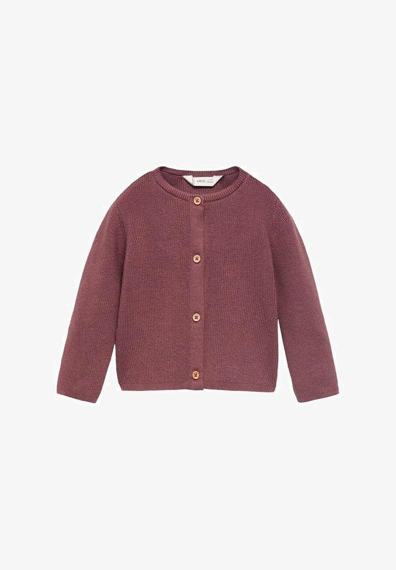 Cardigan lavorato a maglia in un tenue mauve, con collo a giro, maniche lunghe e cinque bottoni in legno sul davanti. Dettaglio del tessuto strutturato visibile.