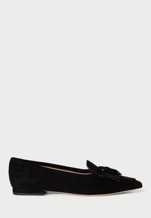 LONDYN SHEEP-SUEDE KILTIE BALLET FLAT
 - Ballerinasko - black