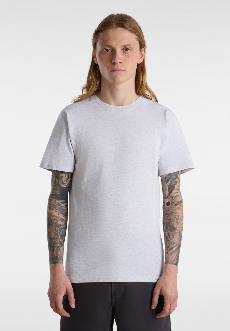Light gray short-sleeve t-shirt with a round neckline, made of soft cotton fabric, featuring a subtle texture and relaxed fit.