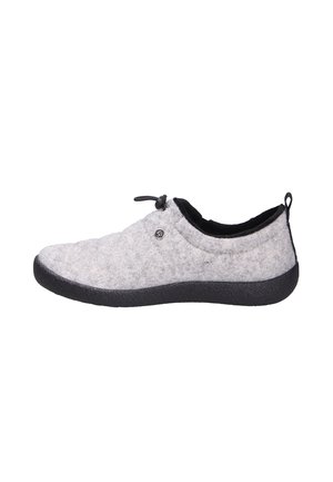 Pantufla deslizante de color gris claro con suela negra, con un toggle ajustable, forro de suave forro polar y tirador en el talón.