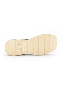 Gabor Comfort Platformas sandales - puder