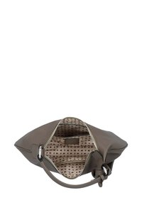 Sac à main en cuir gris avec une fermeture zippée, doté d'une doublure intérieure avec un motif de cœurs en marron et d'une seule bandoulière ajustable.