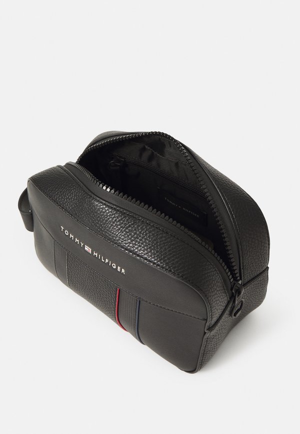 FOUNDATION WASHBAG - Wash bag3